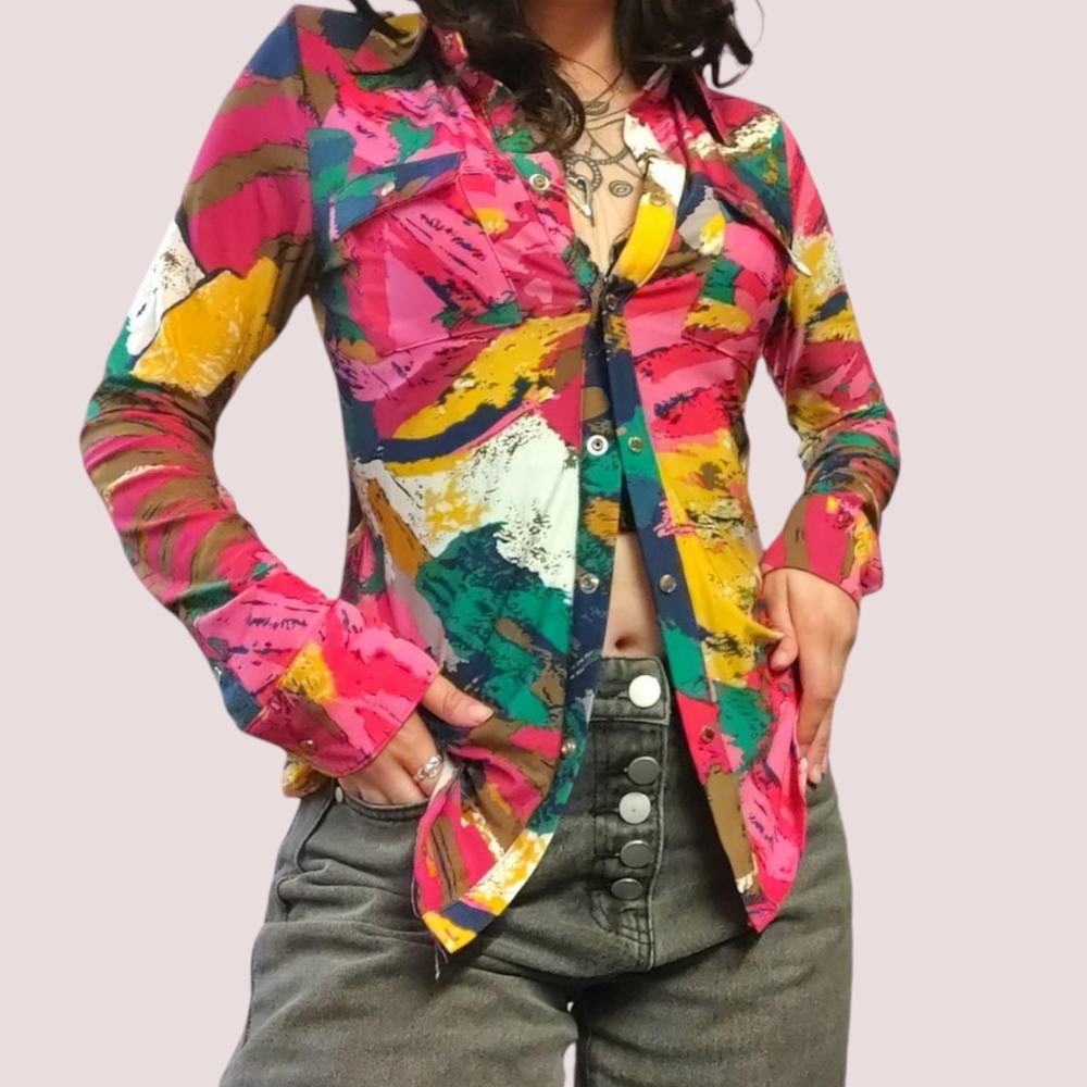 BCBGMAXAZRIA Fun Colorful Long Sleeve Top!